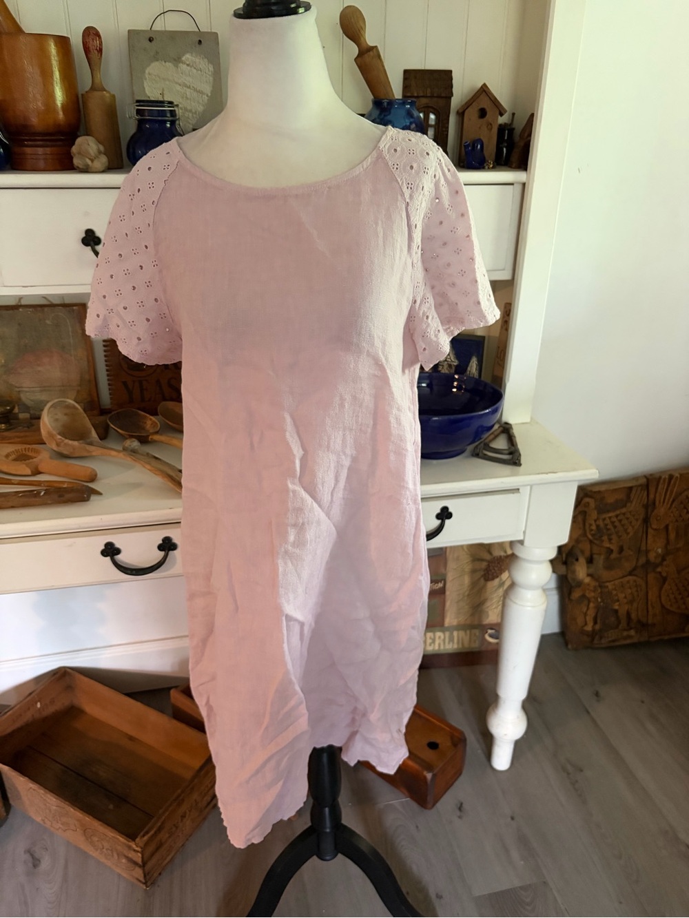 Light Pink Eyelet Sleeve Linen Dress